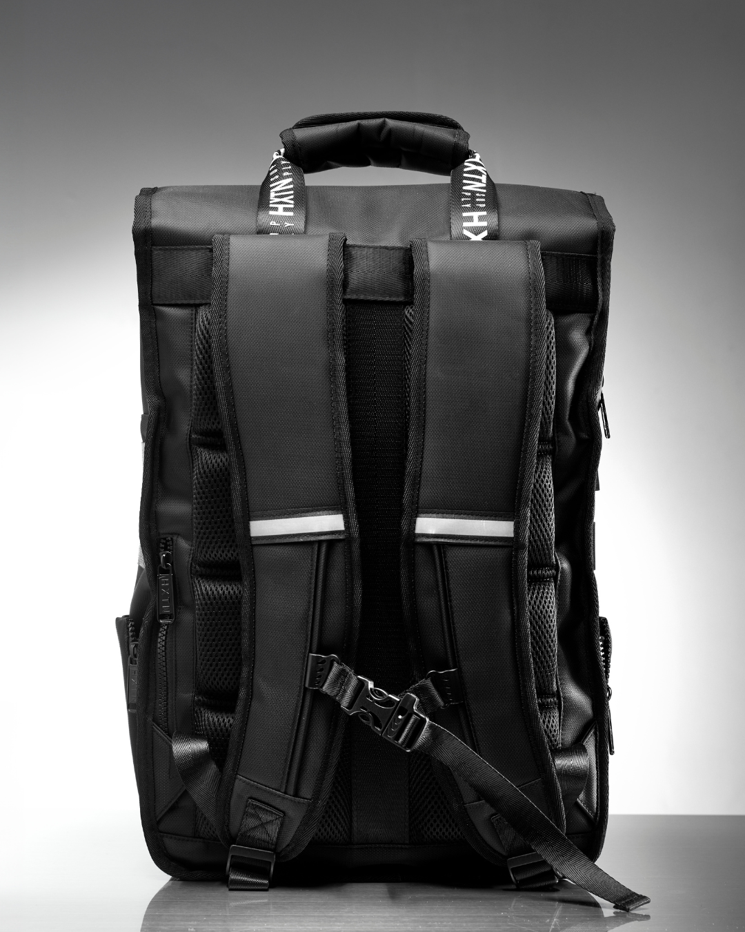 Black Pursuit 26L AM:PM Backpack